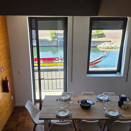 Апартаменты A Proa Do Moliceiro Gran Ria - Family Friends Авейру